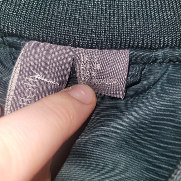 Nwt Sweaty Betty Cityscape Bomber Jacket - Picture 3 of 7